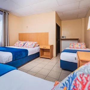 https://hostal-seymour.puertoayorahotels.com