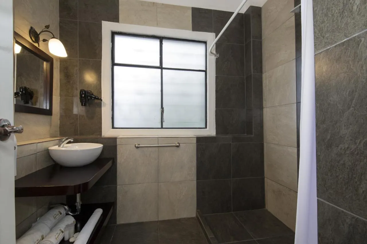 *** Hotel Terra Premium Hostal Boutique Quito Ecuador