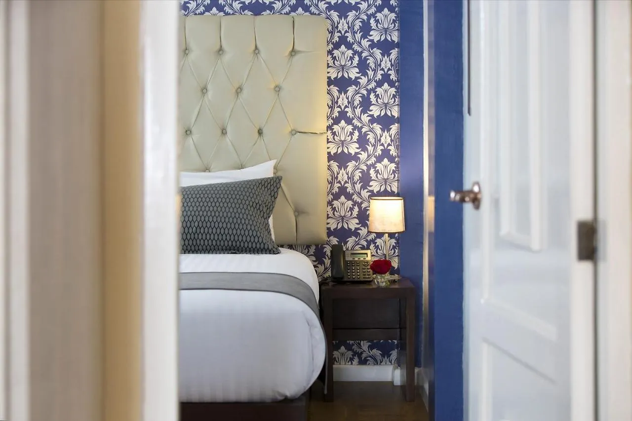 Terra Premium Hostal Boutique Quito 3*,